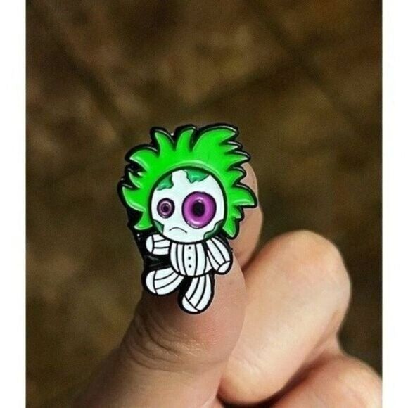 3/20 BeetleJuice Enamel Pin - Picture 1 of 1